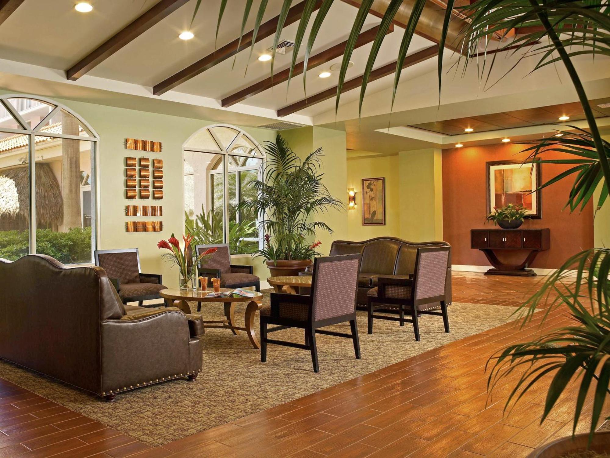 Palm Beach Shores Resort And Vacation Villas Интерьер фото